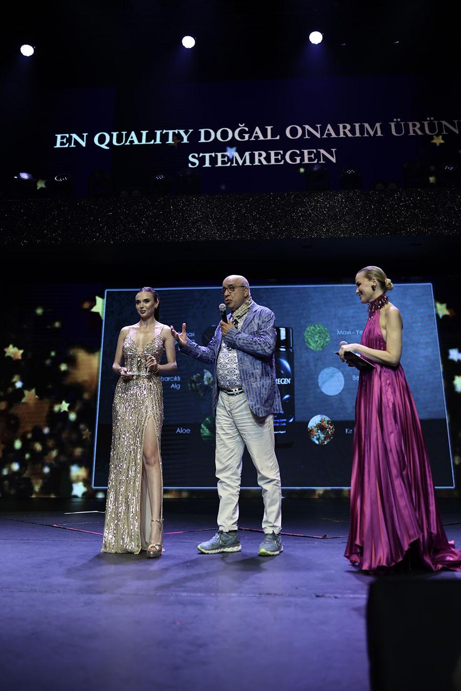 14. Quality Ödülleri’nde ‘En Quality Doğal Onarım Ürünü Ödülü' Stemregen'in oldu 5 nurbanu4 14. Quality Ödülleri’nde ‘En Quality Doğal Onarım Ürünü Ödülü' Stemregen'in oldu