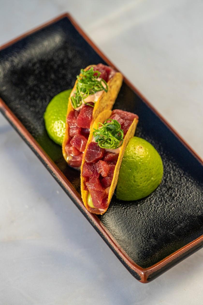 Dünya lezzetlerinin buluşma noktası: Novikov İstanbul 5 1685985239 Novikov Tuna Taco Dünya lezzetlerinin buluşma noktası: Novikov İstanbul