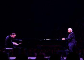 ENKA Sanat’ın iki daimi sanatçısı aynı sahnede: Fazıl Say ve Genco Erkal