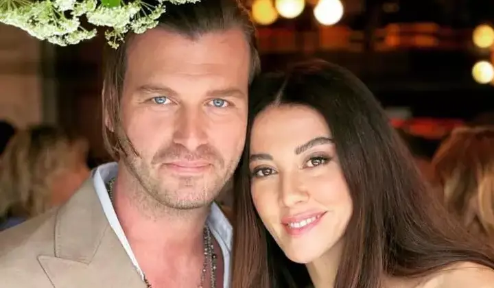 Kıvanç Tatlıtuğ’un oğlu Kurt Efe’den tatil pozu