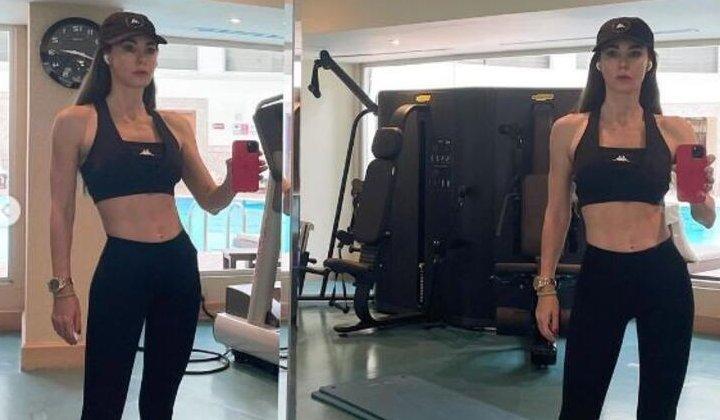 Defne Samyeli düzenli spor ile formunu koruyor 1 Defne Samyeli düzenli spor ile formunu koruyor
