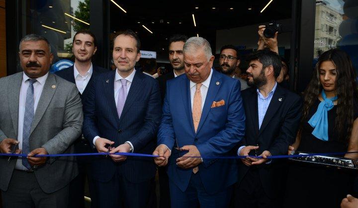 Altunbaş Beko Beyaz Eşya mağazası, Bağcılar'da önemli isimlerin katılımıyla açıldı 1 Altunbaş Beko Beyaz Eşya mağazası, Bağcılar’da önemli isimlerin katılımıyla açıldı