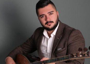 Aycan Öner, büyük usta Neşet Ertaş’ın yolunda ilerliyor