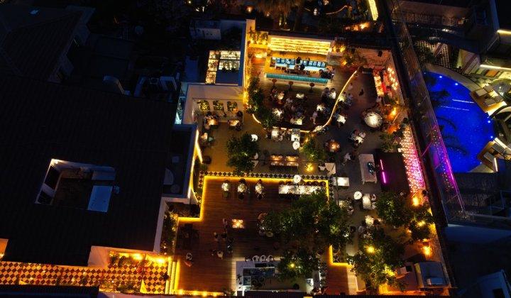 Lübnan mutfağının yeni adresi El Yar Alaçatı'da açıldı 3 Lübnan mutfağının yeni adresi El Yar Alaçatı’da açıldı