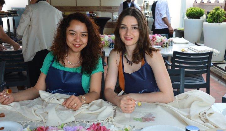 Tarihi 'Hürrem Sultan Hamamı' ve Özlem Süer hamam kültürü ile tasarımı buluşturdu 1 Tarihi ‘Hürrem Sultan Hamamı’ ve Özlem Süer hamam kültürü ile tasarımı buluşturdu
