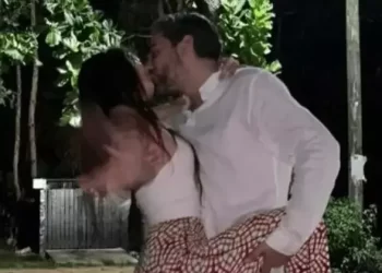 Kadir Doğulu ve Neslihan Atagül’den evlilik yıl dönümlerime özel paylaşımlar