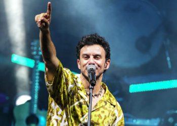Buray, yaz konserlerine hız kesmeden devam ediyor