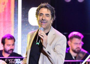Mahsun Kırmızıgül, Bodrum Yalıkavak’taki Günay Restaurant’ta sahne aldı