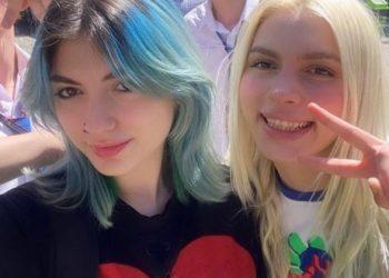 Aleyna Tilki’nin kardeşi Ayça Tilki de müzik piyasasına giriş yaptı
