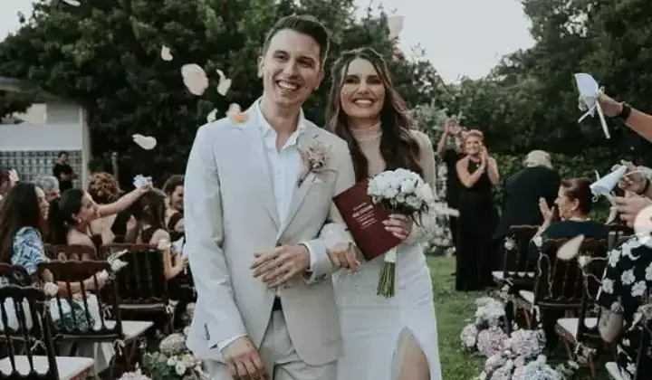 Başak Güröz ile Canberk Türkeç evlendi 2 Başak Güröz ile Canberk Türkeç evlendi
