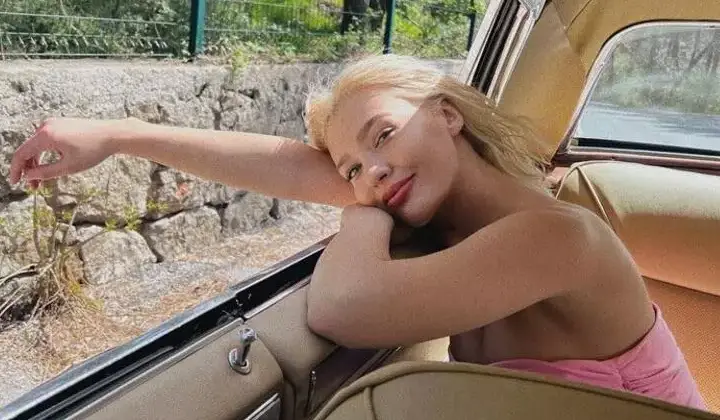 Melisa Döngel’den makyajsız kareler