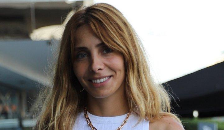 Nur Fettahoğlu'na yabancı hayranlarından yoğun ilgi 2 Nur Fettahoğlu’na yabancı hayranlarından yoğun ilgi