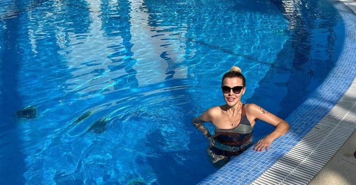 Şebnem Demir, tatil için İbiza'yı tercih etti 7 Şebnem Demir, tatil için İbiza’yı tercih etti