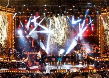 Sıla’dan Harbiye Açıkhava’da hem konser hem dijital sanat