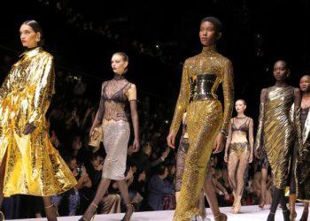 Dolce & Gabbana’nın tasarladığı koleksiyonu Sensual, duyularla ve sundukları zevk ile bağ kuruyor