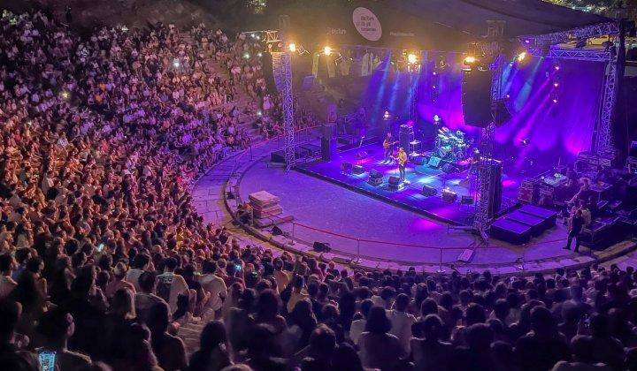 Duman yoğun istek üzerine ikinci kez Bodrum'da sahne aldı 1 Duman yoğun istek üzerine ikinci kez Bodrum’da sahne aldı