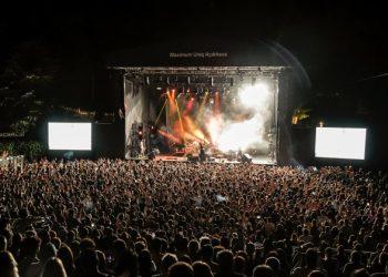 Athena’dan Maximum Uniq’te nostalljik konser