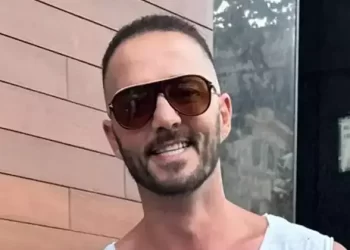 Gökhan Özen yedi yıl aranın ardından Türkiye’ye döndü