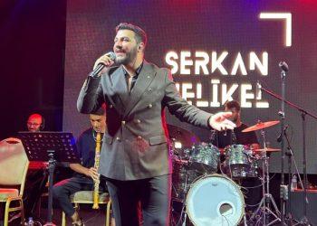 Azka Otel sahnesinde Serkan Çelikel ile müzik ziyafeti