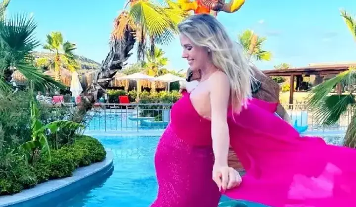 Wilma Elles'in üçüncü bebeğinin cinsiyeti belli oldu 2 Wilma Elles’in üçüncü bebeğinin cinsiyeti belli oldu