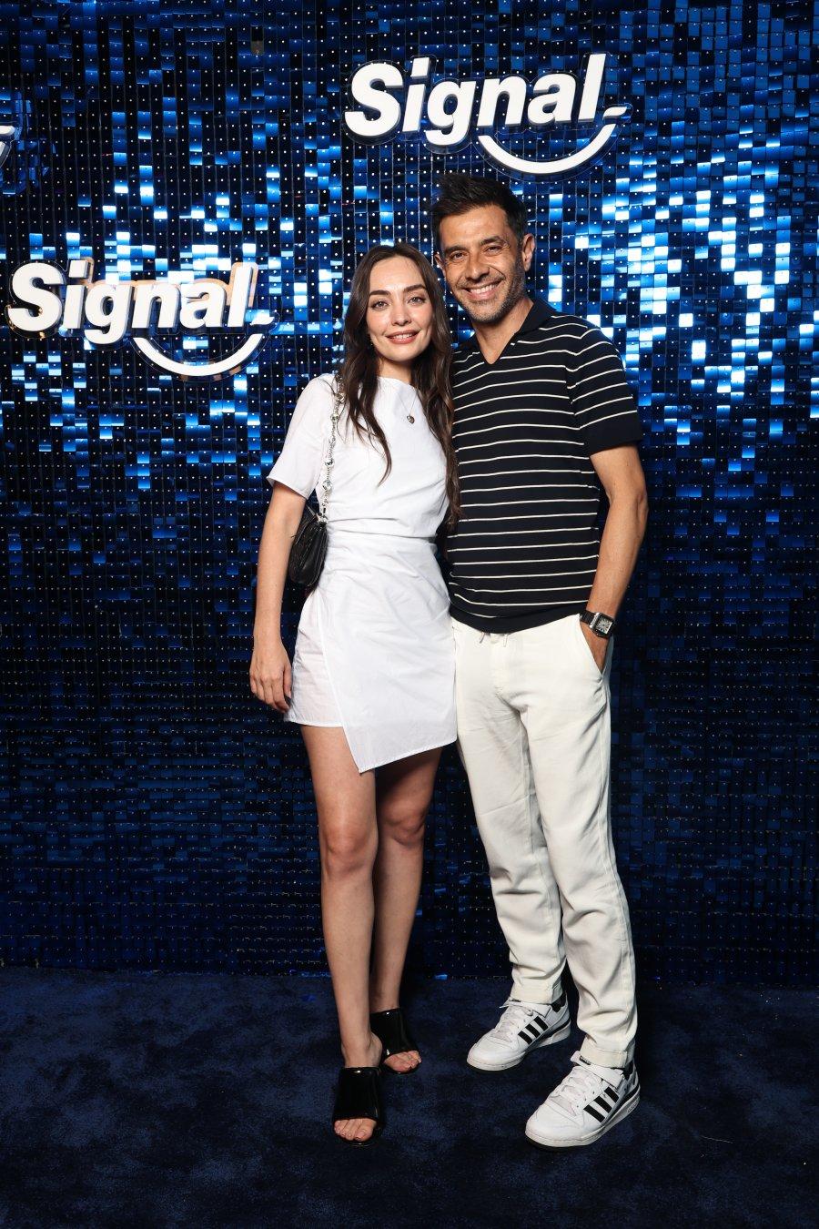 zeynep cansel Signal'den tüm güzel gülüşlere özel davet