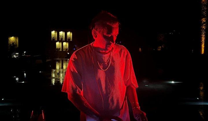 Casa Ruins Fest'te ünlü DJ'ler sahne aldı 1 Casa Ruins Fest’te ünlü DJ’ler sahne aldı