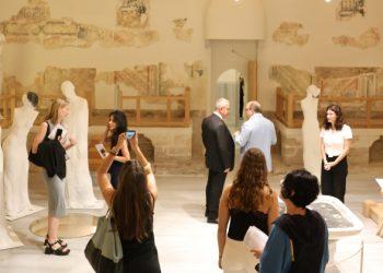Zeyrek Çinili Hamam’ın açılışında, sanat ve iş dünyasının tanınan isimleri bir araya geldi