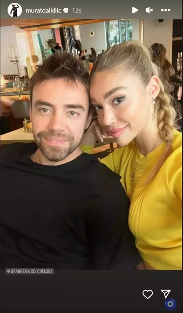 Murat Dalkılıç ve sevgilisinden aşk pozu 3 6509400fe4bfdd1ac0b03ccf Murat Dalkılıç ve sevgilisinden aşk pozu