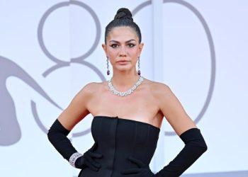 Demet Özdemir, Venedik’te ışıltısıyla göz kamaştırdı