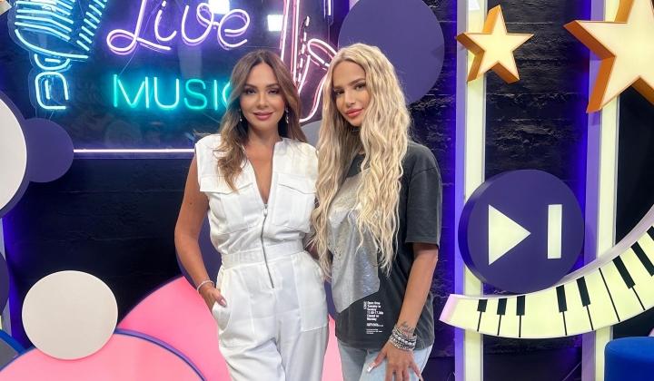 Nihan Akın, 'Queen'in perde arkasını 50 fifty'e anlattı 1 Nihan Akın, ‘Queen’in perde arkasını 50 fifty’e anlattı