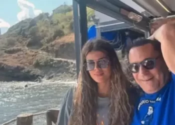 Mehmet Ali Erbil’den Gülseren Ceylan’a sürpriz evlilik teklifi