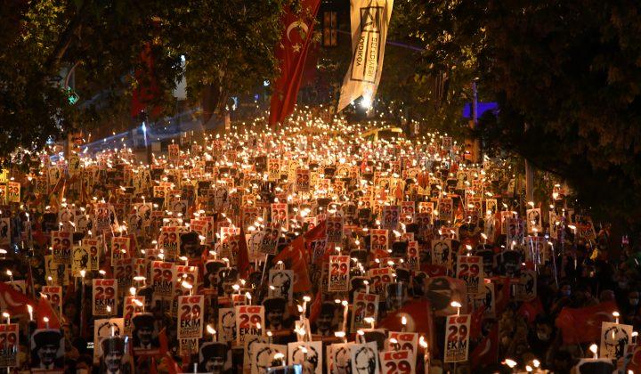 Cumhuriyetimizin 100. yılı Kadıköy'de coşkuyla kutlanıyor 1 Cumhuriyetimizin 100. yılı Kadıköy’de coşkuyla kutlanıyor