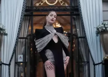 Hazal Kaya’dan dikkat çeken doğum günü mesajı