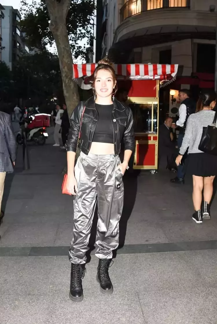 Melis Sezen yaşlı haliyle dikkat çekti 3 651e42fbe4bfdc1248d01848 Melis Sezen yaşlı haliyle dikkat çekti