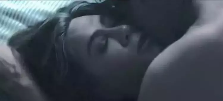 6527d190e4bfdd2188c26362 Jennifer Aniston kariyerindeki en cüretkar sahneleri 54 yaşında çekti