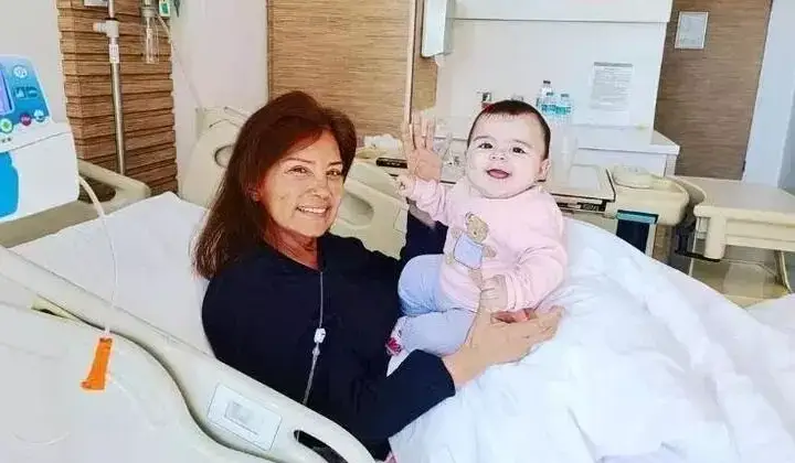 Kanser tedavisi gören Bahar Öztan'dan haber var 1 Kanser tedavisi gören Bahar Öztan’dan haber var