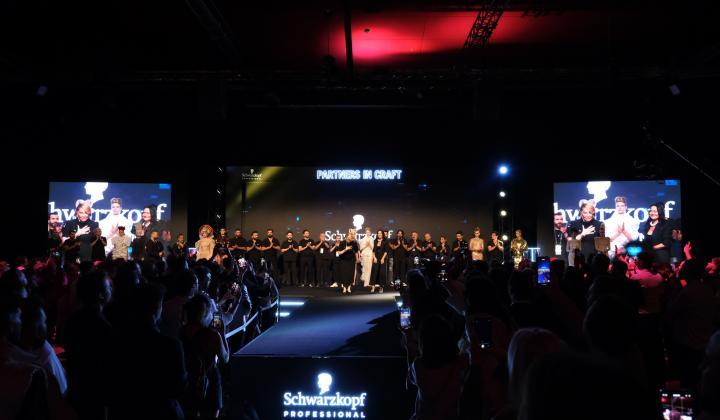 Bluechip ve Schwarzkopf Professional 'Geleceği Birlikte Tasarlıyoruz' projesiyle bir araya geldi 2 Bluechip ve Schwarzkopf Professional ‘Geleceği Birlikte Tasarlıyoruz’ projesiyle bir araya geldi