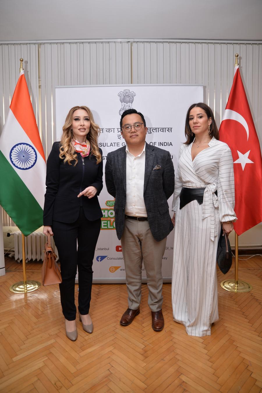 'Bollywood Shopping Gala'da Hint rüzgarı esecek 2 bollywood1 'Bollywood Shopping Gala'da Hint rüzgarı esecek