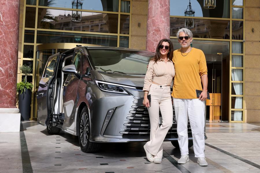 Lexus, yeni LM tanıtımında ünlü isimleri ‘Business Class’ konforuyla ağırladı 5 gpkcebahadsr emirersoy Lexus, yeni LM tanıtımında ünlü isimleri ‘Business Class’ konforuyla ağırladı