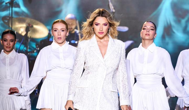 Hadise’nin yaz konserleri bitmiyor 2 Hadise’nin yaz konserleri bitmiyor