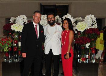 Four Seasons Hotel Bosphorus Cumhuriyet’in 100. Yılına özel görkemli bir sergiye imza attı