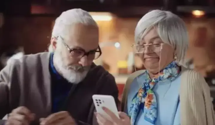 Melis Sezen yaşlı haliyle dikkat çekti 2 Melis Sezen yaşlı haliyle dikkat çekti