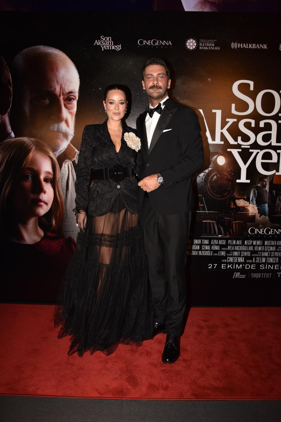 'Son Akşam Yemeği' filminin galasına yoğun ilgi 7 pelinakil 'Son Akşam Yemeği' filminin galasına yoğun ilgi