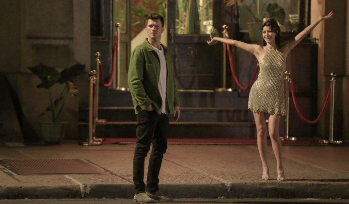 Kıvanç Tatlıtuğ ve Beren Saat'in yeni filmi 'İstanbul için Son Çağrı'nın fragmanı yayınlandı 1 Kıvanç Tatlıtuğ ve Beren Saat’in yeni filmi ‘İstanbul için Son Çağrı’nın fragmanı yayınlandı