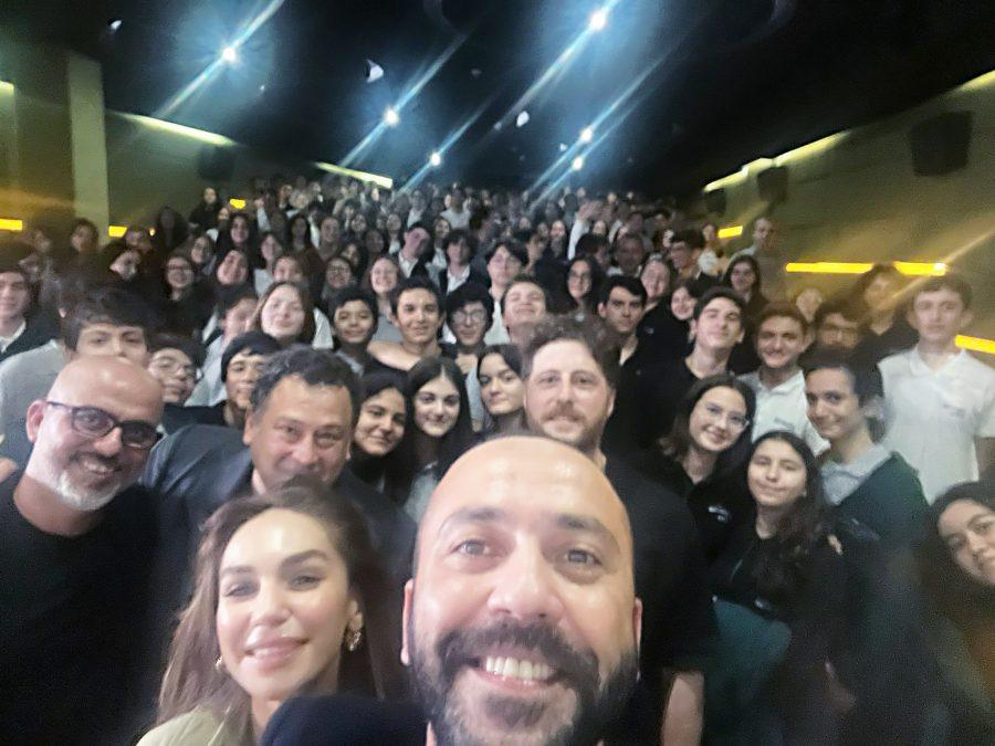 'Atatürk' filmi Darüşşafaka öğrencileriyle buluştu 3 1698935582 Atat rk filmi oyuncular ve ekibi ile Dar afa rencileri 'Atatürk' filmi Darüşşafaka öğrencileriyle buluştu