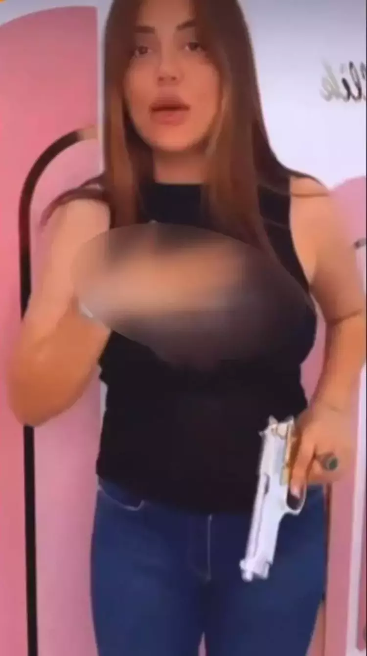 Dilan Polat olaylarıyla gündeme gelen Banu Parlak gözaltına alındı 1 655ef77be4bfdc05dce99e93 Dilan Polat olaylarıyla gündeme gelen Banu Parlak gözaltına alındı