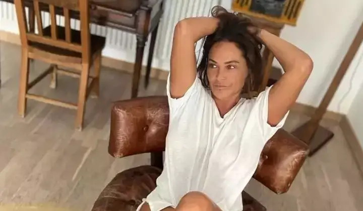 Hülya Avşar korona virüse yakalandı 2 Hülya Avşar korona virüse yakalandı