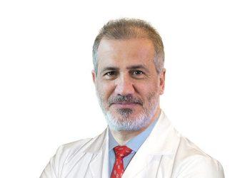 Dünyagöz Hastanesi Göz Hastalıkları Uzmanı Op. Dr. Baha Toygar, akıllı mercekler ile ilgili merak edilenleri anlattı