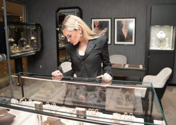 Lion Diamond’ın yılbaşı koleksiyonuna davetlilerden tam not