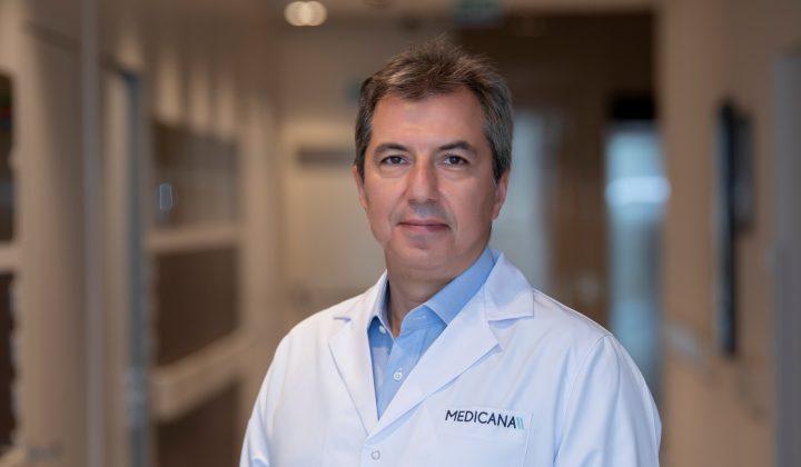Medicana Ataşehir Hastanesi Göğüs Cerahisi Uzmanı Prof. Dr. Celalettin Kocatürk, akciğer kanserine karşı 3B kuralını anlattı 2 Medicana Ataşehir Hastanesi Göğüs Cerahisi Uzmanı Prof. Dr. Celalettin Kocatürk, akciğer kanserine karşı 3B kuralını anlattı